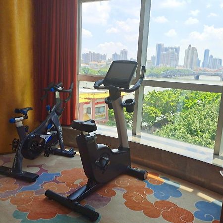 Howard Johnson Riverview Hotel กวางโจว ภายนอก รูปภาพ