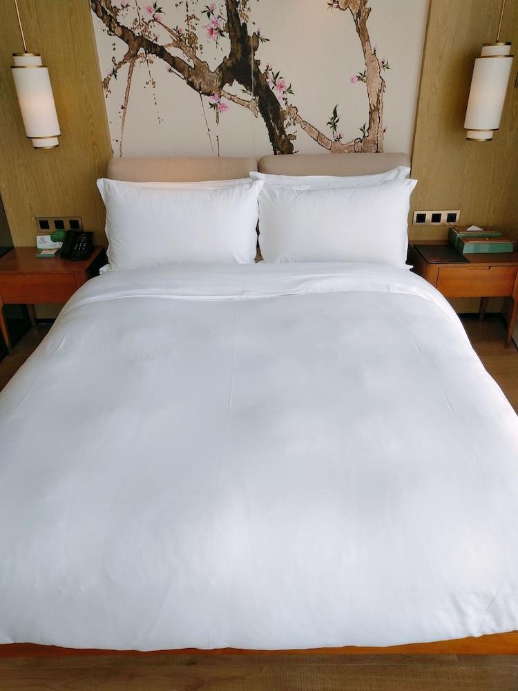 Howard Johnson Riverview Hotel กวางโจว ภายนอก รูปภาพ